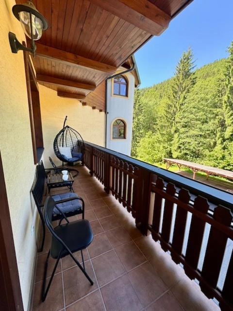 Apartment Amelia Tale, View Of Chopok From Large Terrace, In The Nature Horna Lehota Экстерьер фото
